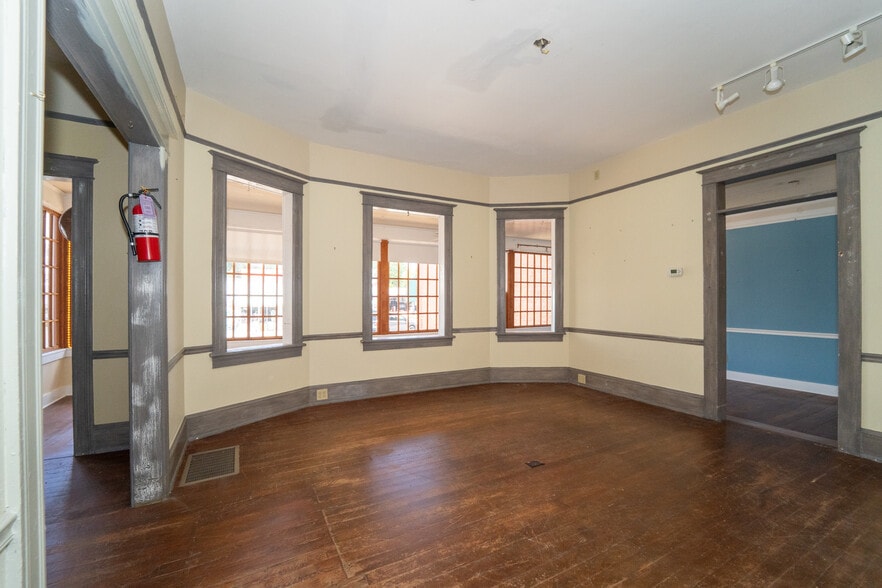 More Photos Of 60 San Marco Ave, Saint Augustine Restaurant For Lease