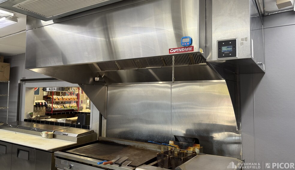 More Photos Of 5810 E 22nd St, Tucson Fast Food For Sale