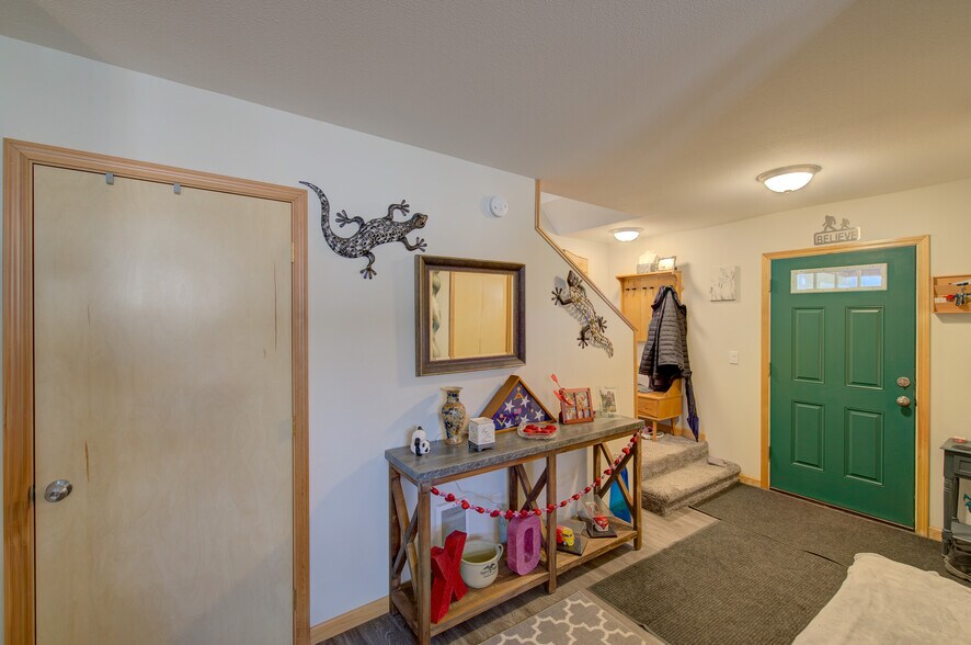 More Photos Of 3003 Highway 101 N, Gearhart Self Storage For Sale