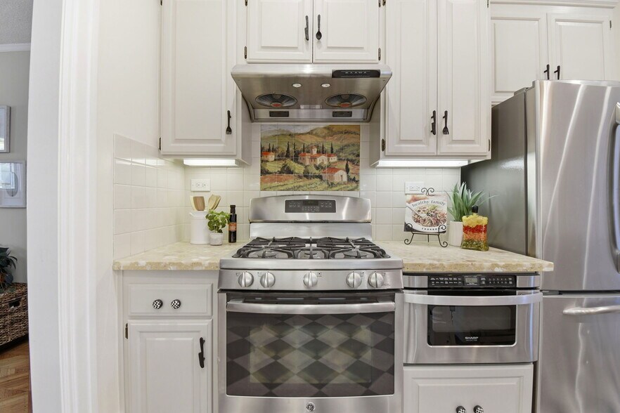 More Photos Of 931 Chestnut St, Alameda Multifamily For Sale