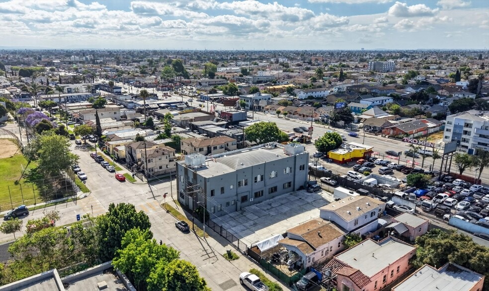 More Photos Of 7101 Menlo Ave, Los Angeles Religious Facility For Sale