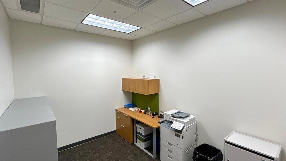 More Photos Of 7389 Airport View Dr SW, Rochester Office For Lease