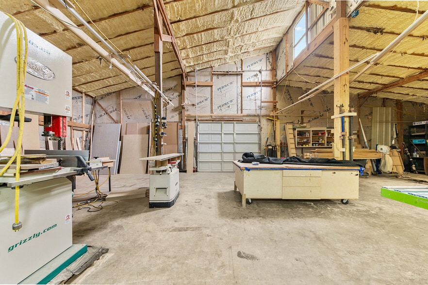 More Photos Of 5128 Highway 100, Lyles Freestanding For Sale