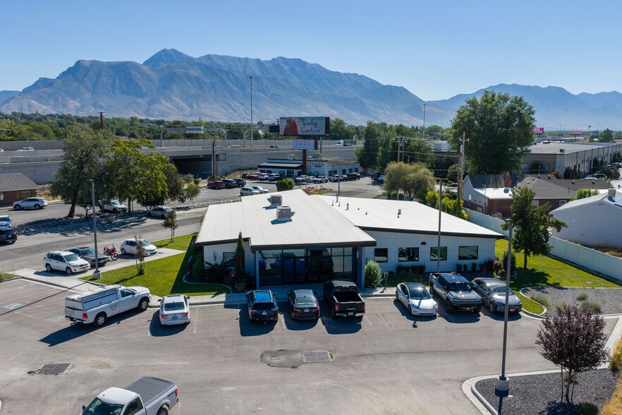 More Photos Of 877 N 100 E, Lehi Office For Sale