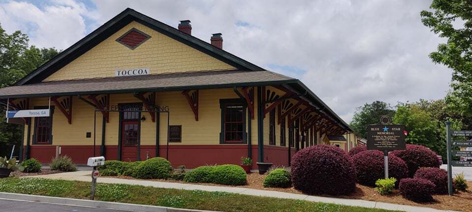 More Photos Of 79 Doyle St, Toccoa Office For Sale