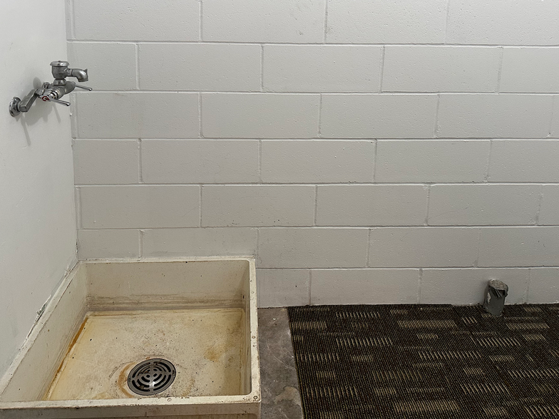 More Photos Of 4099 White Bear Pky, White Bear Township Light Manufacturing For Lease