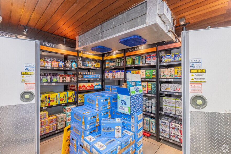 More Photos Of 3504 El Cajon Blvd, San Diego Freestanding For Sale