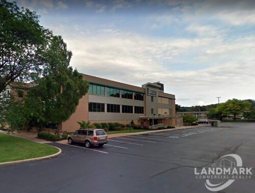 More Photos Of 449 Eisenhower Blvd, Harrisburg Office For Lease