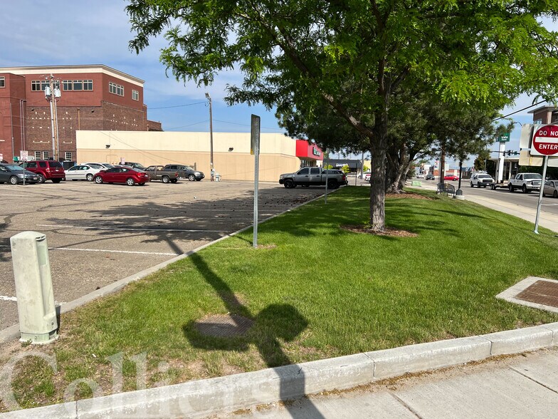 More Photos Of 307 12th Avenue South, Nampa Land For Sale