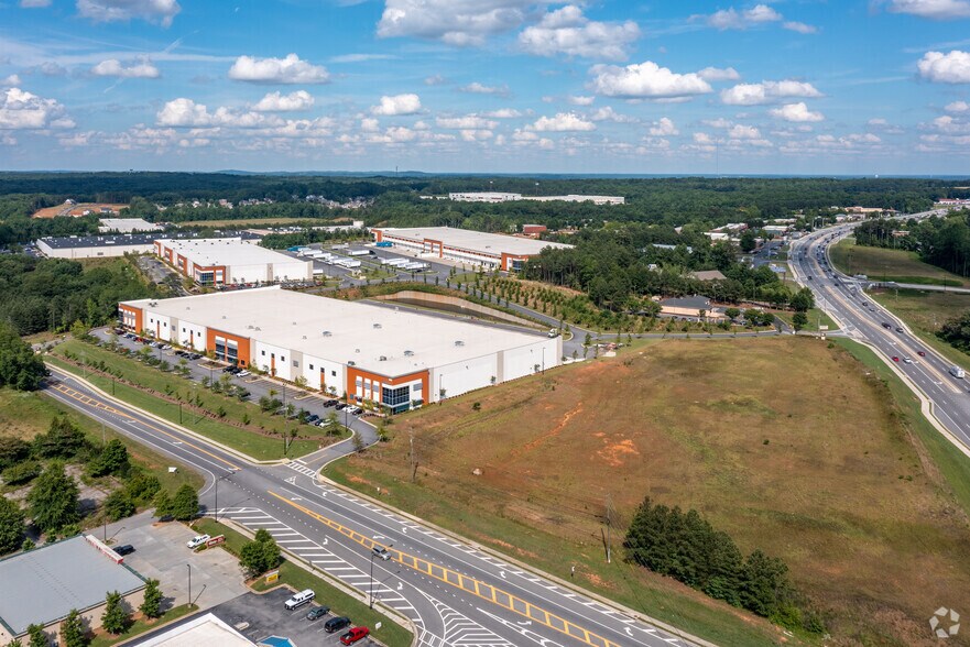 More Photos Of 943 Gainesville Hwy, Buford Warehouse For Lease
