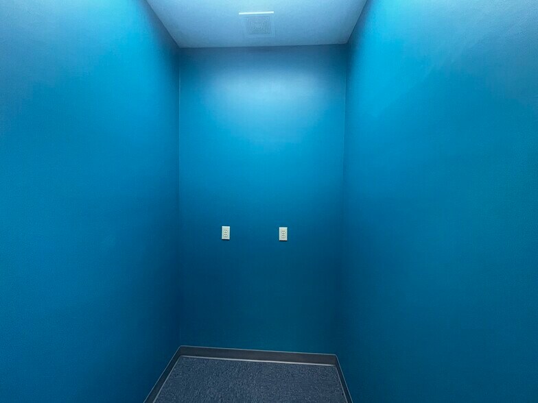 More Photos Of 78 Lynoak Cv, Jackson Medical For Sale