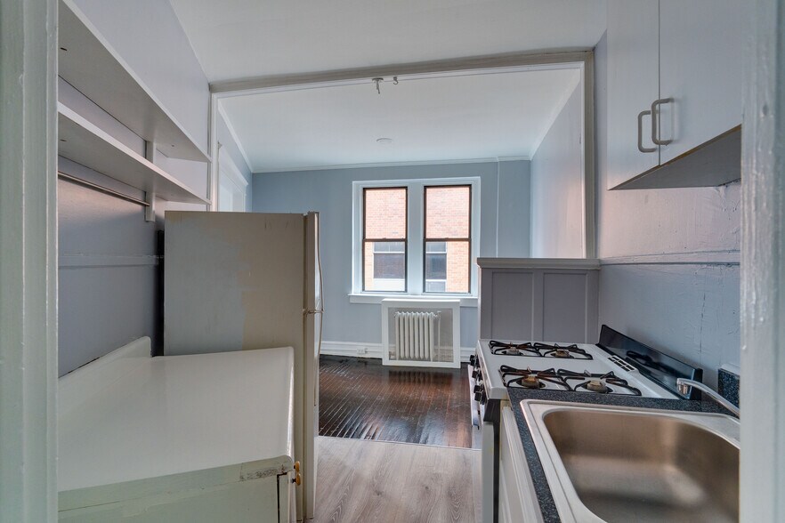 More Photos Of 130-146 Garrett Rd, Upper Darby Township Apartments For Sale