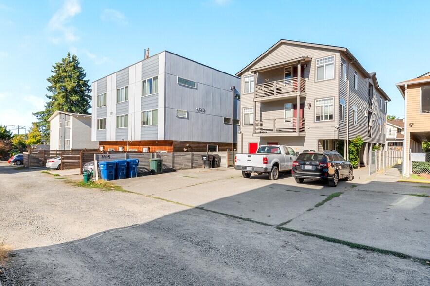 More Photos Of 3315 Claremont Ave S, Seattle Apartments For Sale