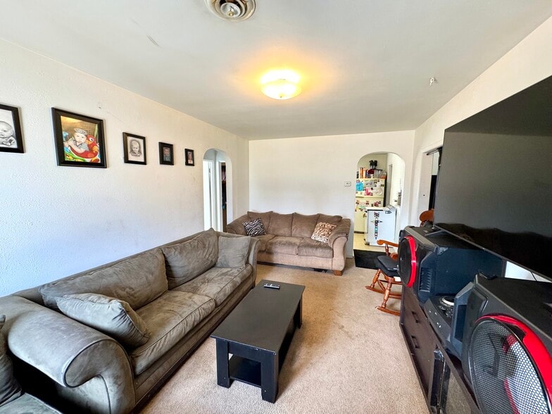 More Photos Of 4202 Cheyenne St, Cheyenne Multifamily For Sale