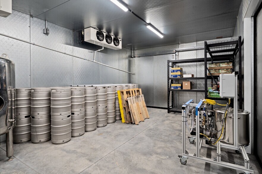 More Photos Of 4810 Long Beach Rd SE, Southport General Retail For Sale