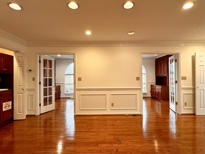 More Photos Of 2820 Hydraulic Rd, Charlottesville Apartments For Lease