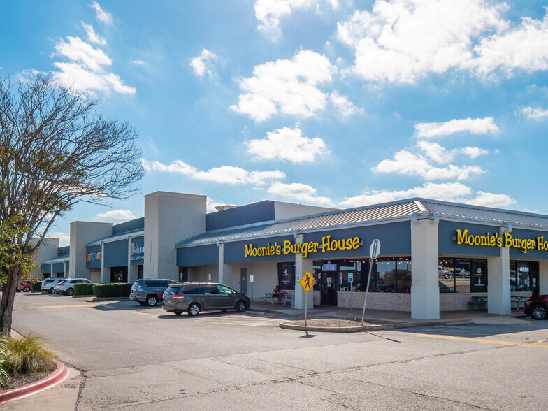 More Photos Of 13450 Research Blvd, Austin Unknown For Lease