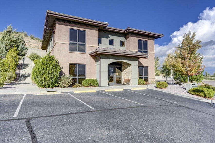 More Photos Of 2001 Excellence Way, Prescott Medical For Sale