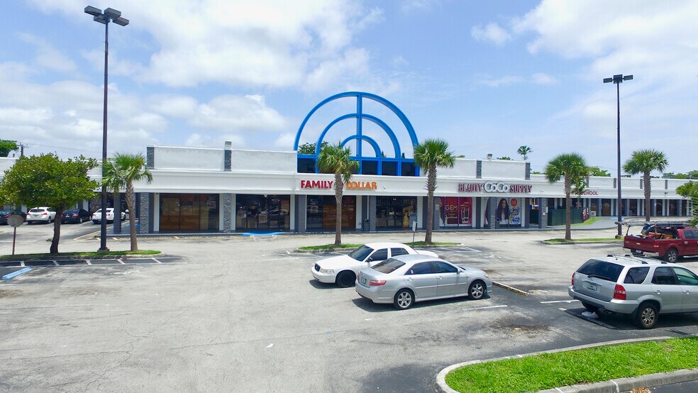 More Photos Of 2901 W Oakland Park Blvd, Lauderdale Lakes Unknown For Lease