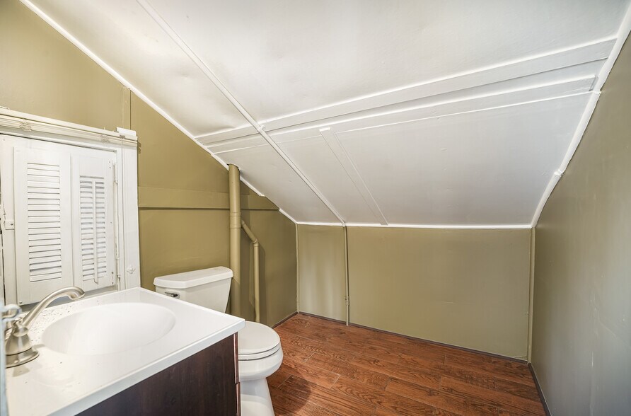 More Photos Of 28235 Hwy 74, Evergreen Loft Creative Space For Sale