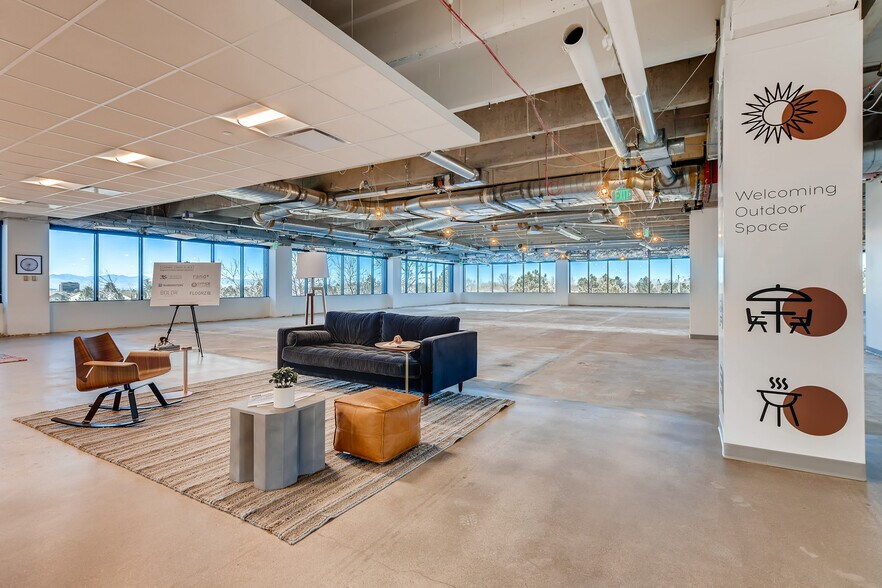 More Photos Of 3151 S Vaughn Way, Aurora Office For Lease