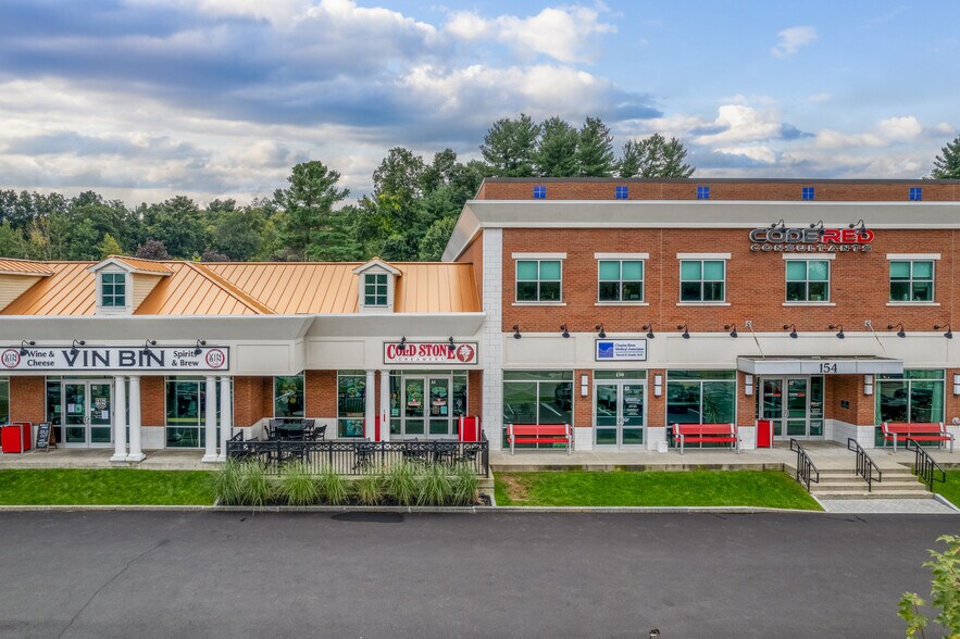 More Photos Of 154 Turnpike Rd, Southborough Storefront Retail Office For Lease