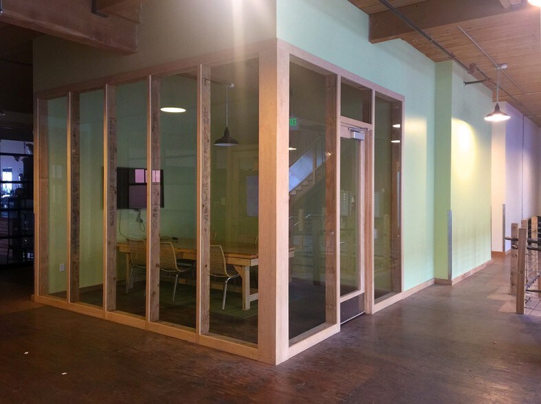 More Photos Of 522 N Thompson St, Portland Manufacturing For Lease