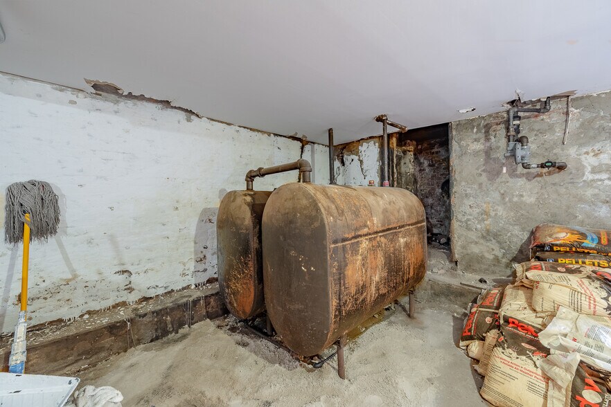 More Photos Of 5-16 47th Rd, Long Island City Apartments For Sale