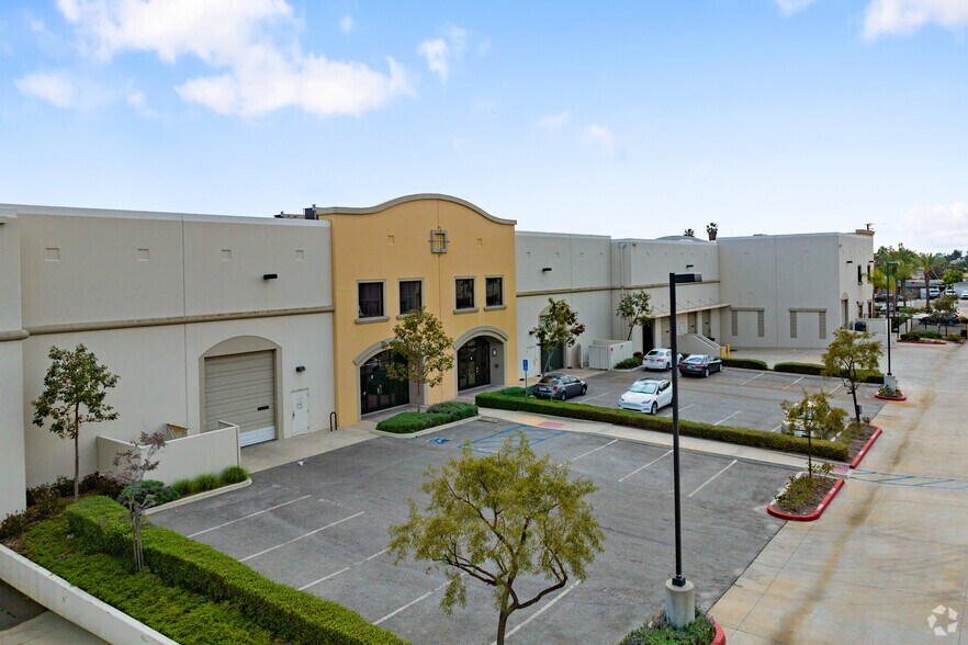 More Photos Of 4832-4850 Azusa Canyon Rd, Irwindale Warehouse For Lease