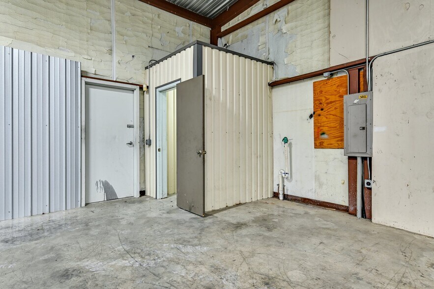 More Photos Of 4450 State Highway 29, Bertram Industrial For Lease
