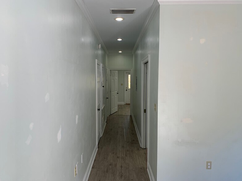 More Photos Of 8531-A Spanish Fort Blvd, Spanish Fort Unknown For Lease