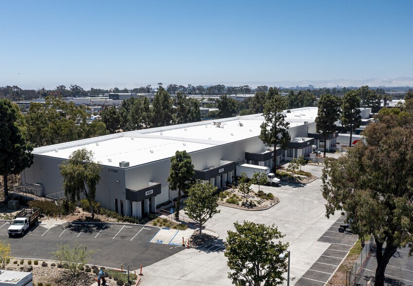 More Photos Of 9340 Cabot Dr, San Diego Warehouse For Lease