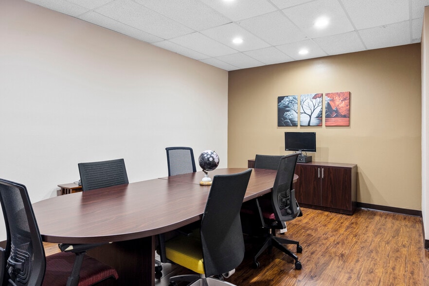 More Photos Of 23275 South Pointe Dr, Laguna Hills Office For Sale