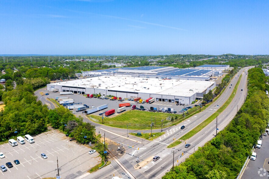 More Photos Of 3001 Woodbridge Ave, Edison Warehouse For Lease