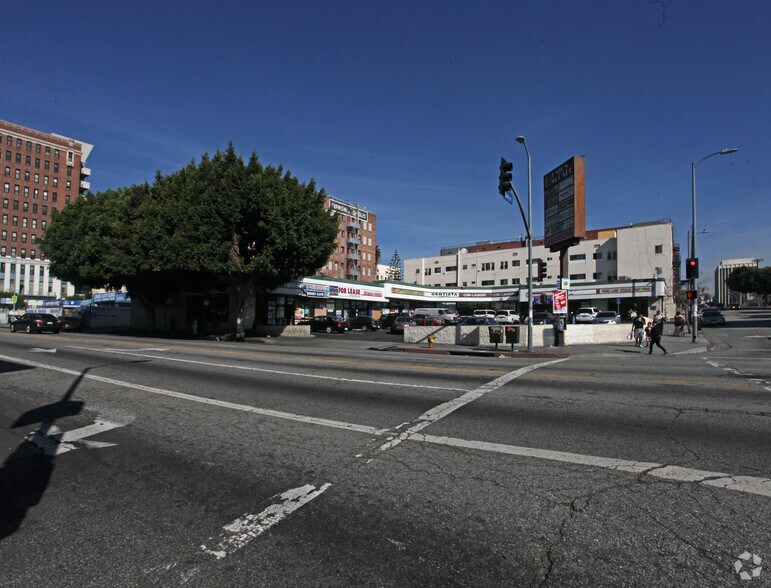 Primary Photo Of 739-757 S Union Ave, Los Angeles Unknown For Lease