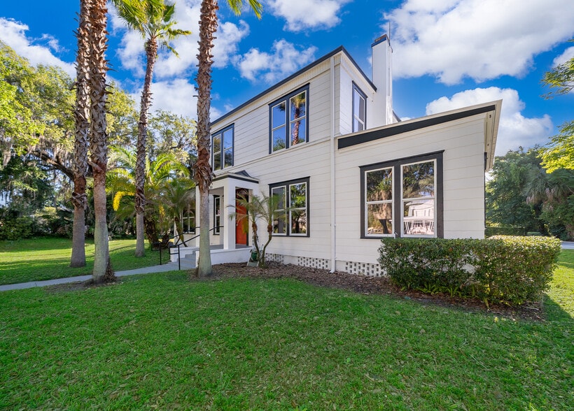 More Photos Of 219 S Clyde Ave, Kissimmee Office For Sale