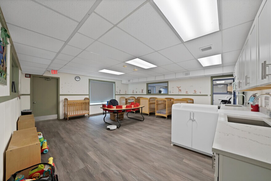 More Photos Of 130 S Moore Rd, Coppell Daycare Center For Sale