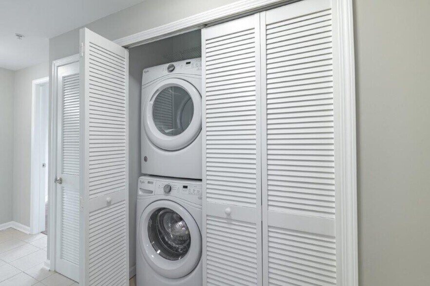 More Photos Of 2 W South Ave, Cranford Apartments For Lease