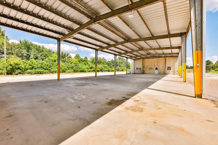 More Photos Of 397 Old Salem Rd, Martin Industrial For Sale