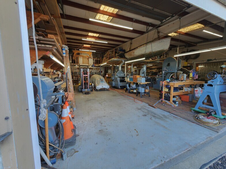 More Photos Of 64 Halsey St, Newport Warehouse For Sale