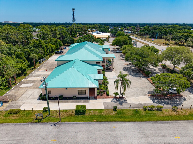 More Photos Of 1071 Port Malabar Blvd NE, Palm Bay Medical For Sale