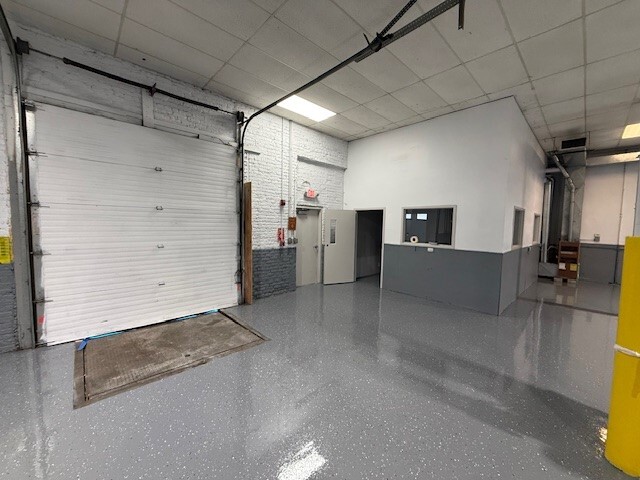 Primary Photo Of 16135 New Ave, Lemont Warehouse For Lease