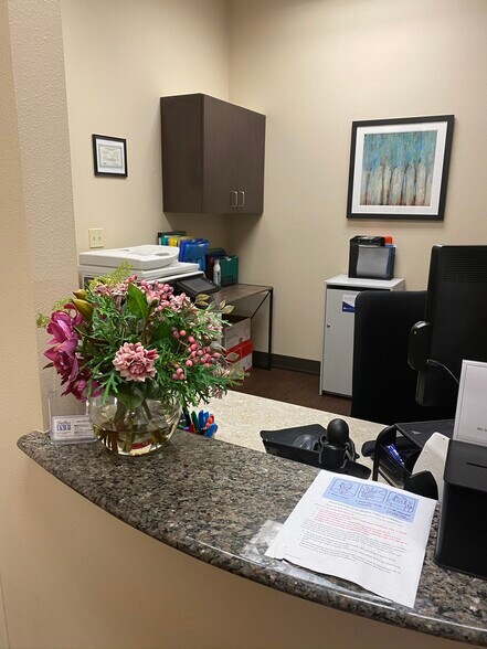 More Photos Of 3000 Communications Pky, Plano Office For Sale