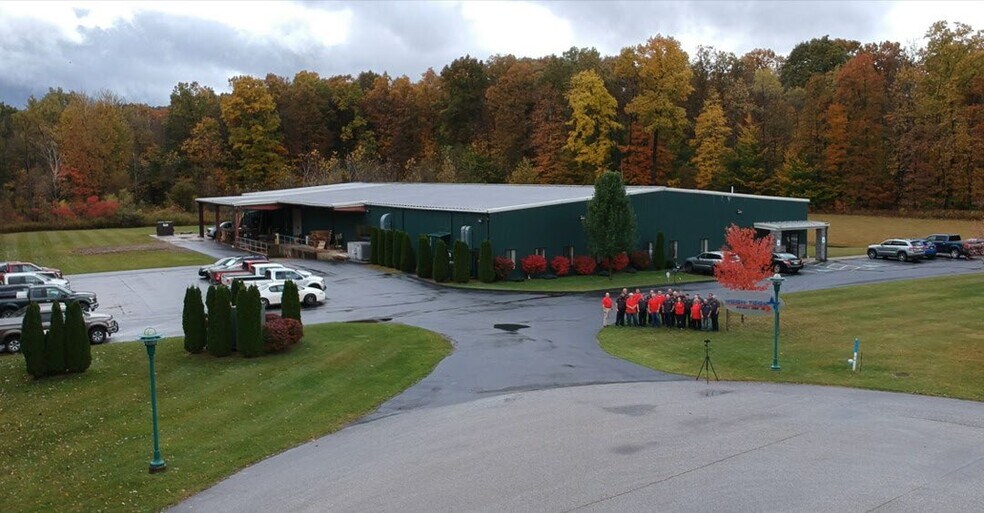 Primary Photo Of 18075 Woodlands Dr, Meadville Manufacturing For Lease