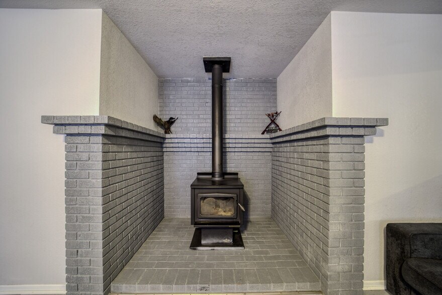 More Photos Of 5201 S Highway 95, Fort Mohave Storefront Retail Office For Sale