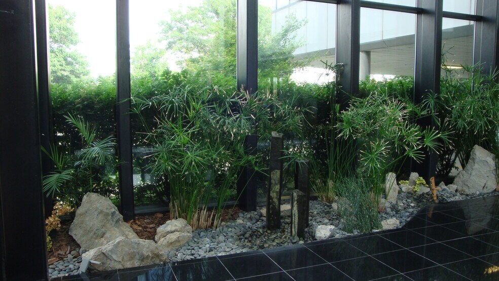 More Photos Of 500 State Rt 17, Hasbrouck Heights Office For Lease