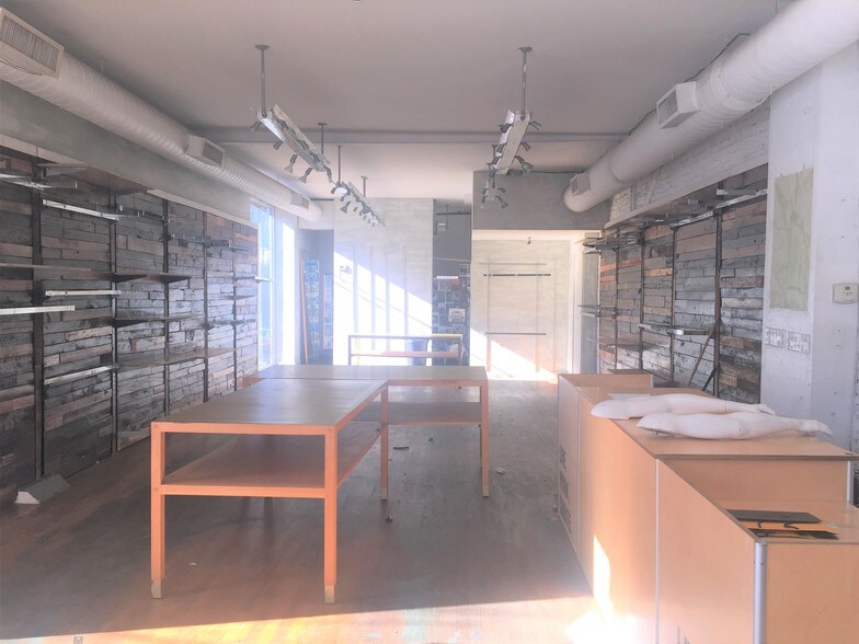 More Photos Of 206 5th Ave, Brooklyn Restaurant For Lease