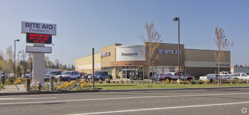 More Photos Of 1195 Boblett St, Blaine Drugstore For Sale