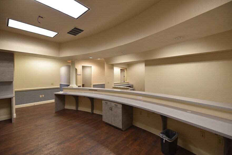 More Photos Of 3315 Unicorn Lake Blvd, Denton Medical For Lease