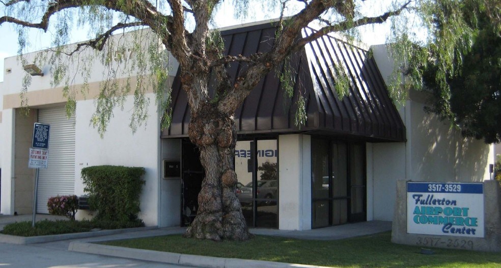 More Photos Of 3525 W Commonwealth Ave, Fullerton Industrial For Lease